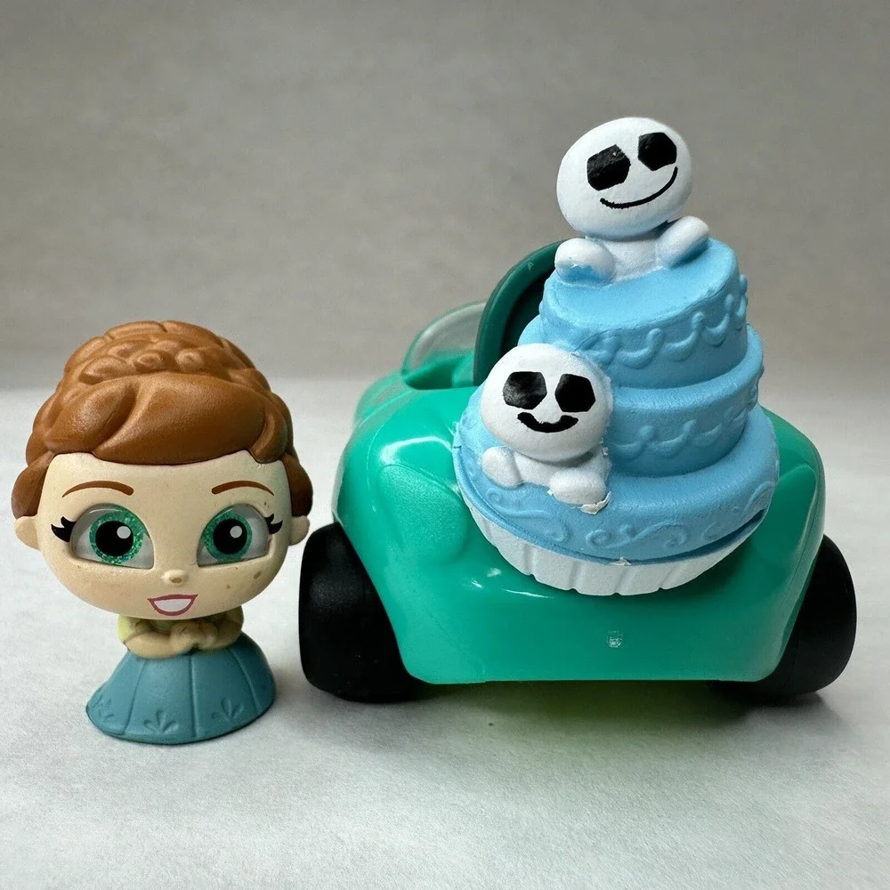 Disney Doorables ANNA from FROZEN  Let's Go Series 3 Figure & Vehicle NEW in Box